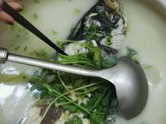 -天乐农家鱼头王(天目湖店)