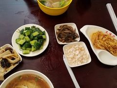 -朱鸿兴面馆(镇湖店)