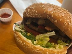 -The Habit Burger Grill 哈比特汉堡(复兴soho店)