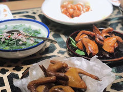 红烧乳鸽-大鸽饭(北京路店)
