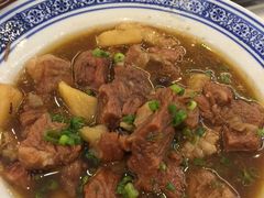 -鲁班小馆(政四街店)