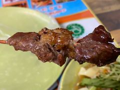 -艾力江和田馕坑烤肉店