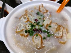 荔湾艇仔粥-卓粤拉肠(红庙店)