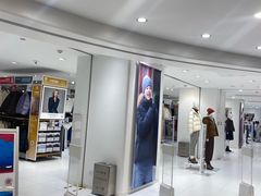 -优衣库(上海正大广场店)