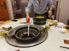 -峰瑞藏地美食·石锅鸡·牦牛肉(大昭寺品牌店)