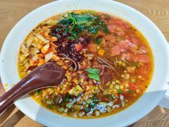 -三好食堂(煎饺·馄饨·肉饼米线·盛世广场店)