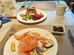 -天伦松鹤大饭店·欣妮咖啡