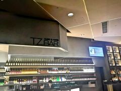 -TZ House音乐现场(来福士中心店)