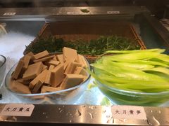 -成都你六姐·牛肉冒菜(城市集市合生汇店)