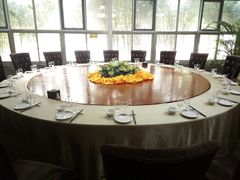 包厢-红栌温泉山庄生态美食餐厅