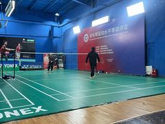 -尤尼克斯羽毛球主题馆
