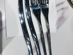 -Fridi Patisserie Cafe