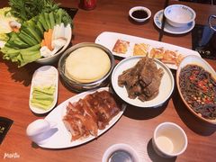 -龙聚德北京烤鸭(沙坪坝华宇A馆店)