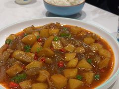 -犇逸·乐山跷脚牛肉·四川现炒(览海店)