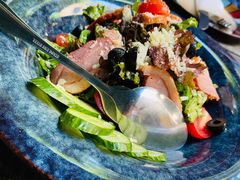 -SISTERS BAR RESTAURANT川意酒馆(嘉善老市H楼店)