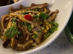 红油猪耳-润园四季椰子鸡火锅(海上世界店)