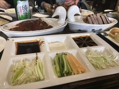 精品烤鸭-北京老铺烤鸭(老城根店)