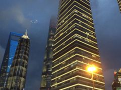 -陆家嘴空中步行连廊