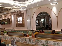 大堂-若爱猪肚鸡·啫啫煲(循礼门M+店)