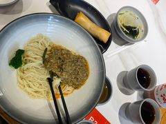 -馋三尺蟹粉小笼(人民广场店)