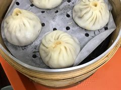 -老新隆牛肉锅贴(新街口店)