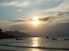 -那琴半岛地质海洋公园