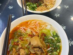 -桥香园云南过桥米线(金马碧鸡店)