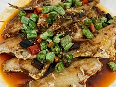 干烧耗儿鱼-洪霞餐馆