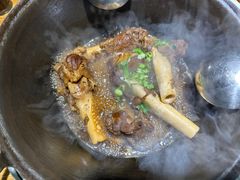 -茸梅路右拐龙虾-农家菜(松江店)