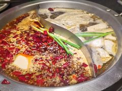 -沸炉重庆老火锅(军事博物馆店)