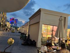 -东港音乐喷泉广场