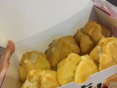 -天品味 一口吃榴莲泡芙