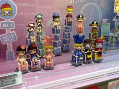 -泡泡玛特POPMART(上海环球港店)