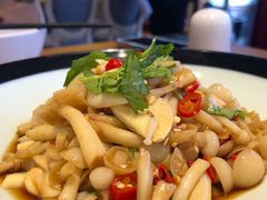 -隔壁老王·家常云南菜(花巷店)