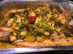 -鸣记脆皮烤鱼·海鲜烤鱼(三八广场店)