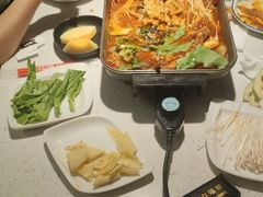-三江源活鱼现烤(维多利摩尔城店)