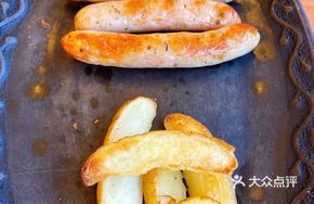 Grilled Five-Ingredient Sausage