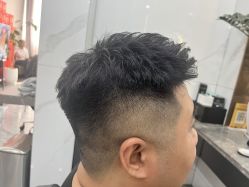 -七分屋LA·烫发·染发·剪发
