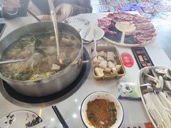 -刘少华贵州小黄牛·鲜牛肉火锅(总店)
