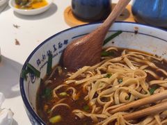 -镇南锅盖面馆(解放路店)