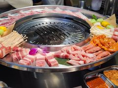 -哈哈碳都·牛肋条无限自助烤肉(宝龙店)