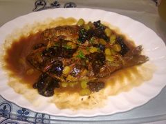 自己钓的鱼，餐厅免费加工了-上海怡沁园度假酒店