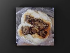 麻辣香菇鸡丁包-老陶包子铺(南大西南村店)