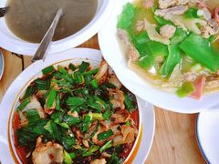 蒜苗灯盏窝-灯盏窝餐厅