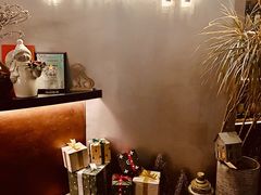 -wineapp葡萄酒餐吧(外滩金融中心店)