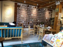 大堂-猫的天空之城概念书店(丽江古城饮玉巷店)