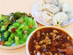 -陈寔包子王·卤煮小肠·京味小吃(龙潭店)
