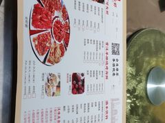 -霄汉牛三鲜湖北砂锅菜(万松园2店)