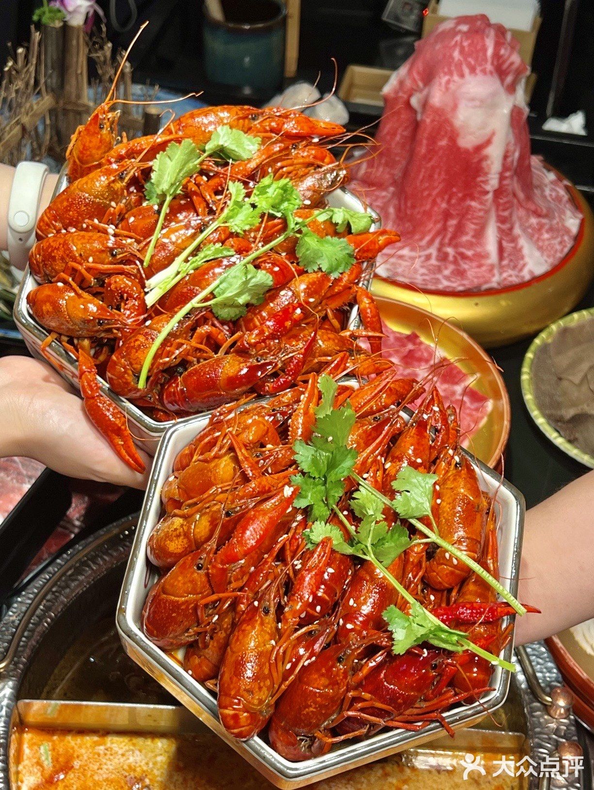 和牛寿喜烧天花板，轻松实现美食盛宴