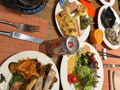 -松咖啡自助餐厅·松北香格里拉